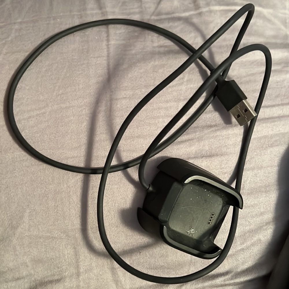 Fitbit versa - Picture 3 of 4